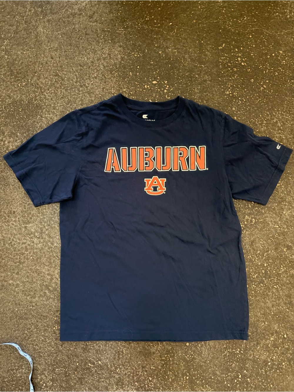 Men’s Medium EUC Colosseum Navy and Orange Auburn Short Sleeve Tee